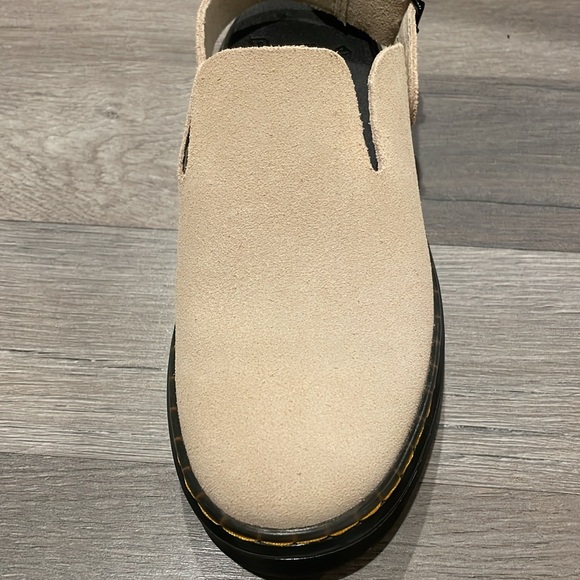 Dr Martens Women's Cream Carlson Suede Slingback Mules - Picture 14 of 16